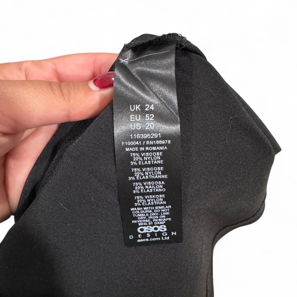 ASOS High Waisted Black Mini Skirt | Size 20 | Side Zip & Slit - Picture 6 of 7